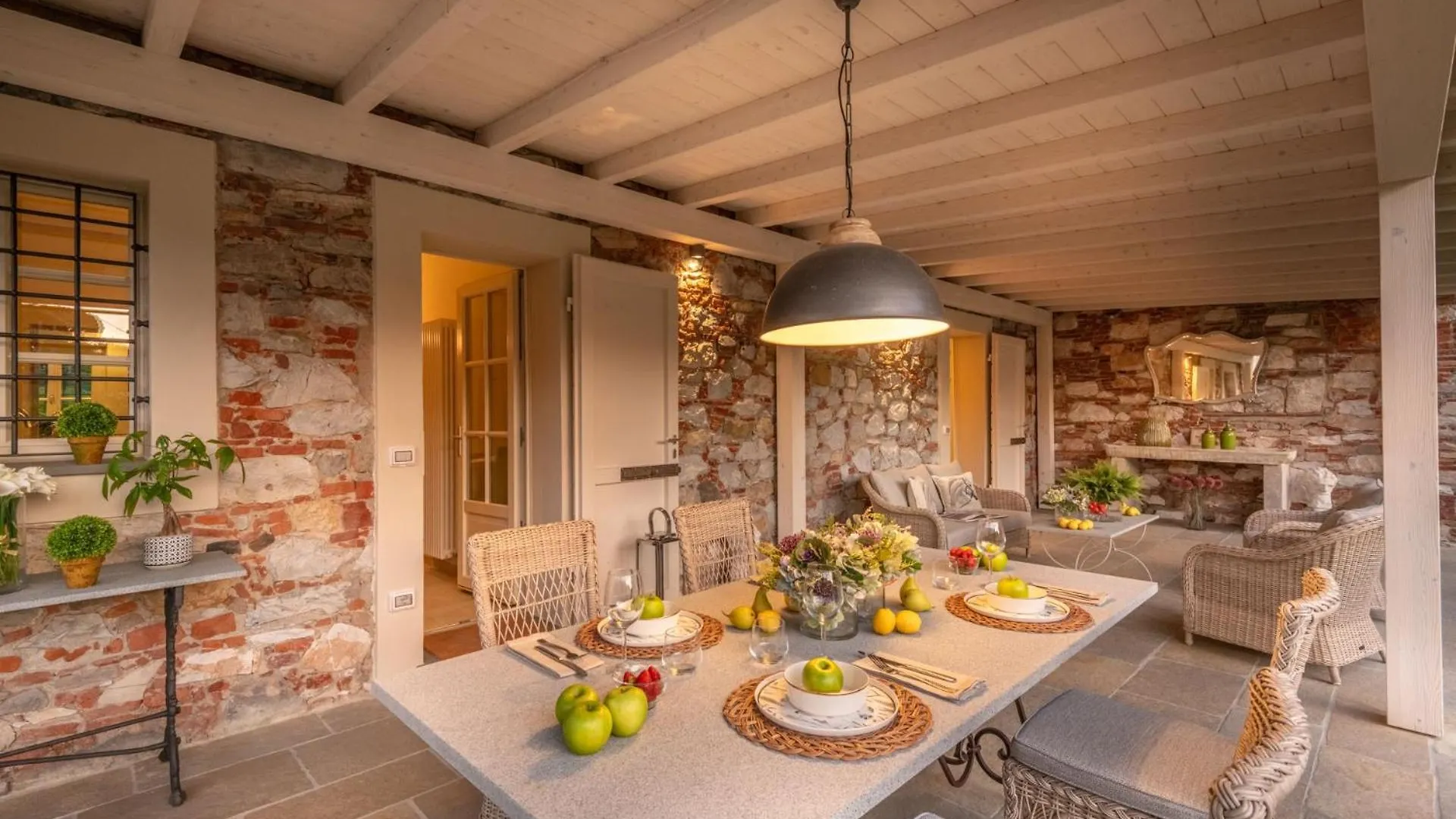 Egidio City Farmhouse Lucca 0*,  İtalya